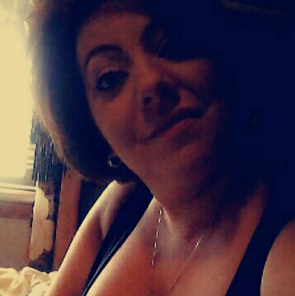 Meet your Posher, Stacy sue - Picture 3 of 3